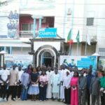 Dakar – Formation professionnelle : NDAAWI KIIRAAY et HECM Dakar signent une convention de partenariat et offrent 500 bourses aux étudiants sénégalais